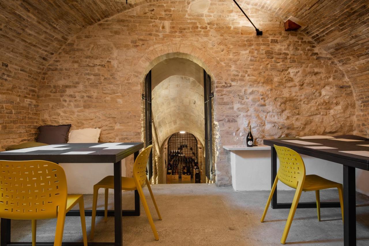 Ognissanti Guesthouse & Suites Fermo Esterno foto
