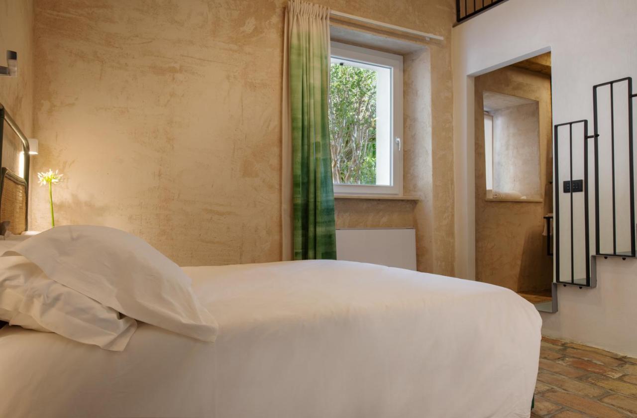 Ognissanti Guesthouse & Suites Fermo Esterno foto