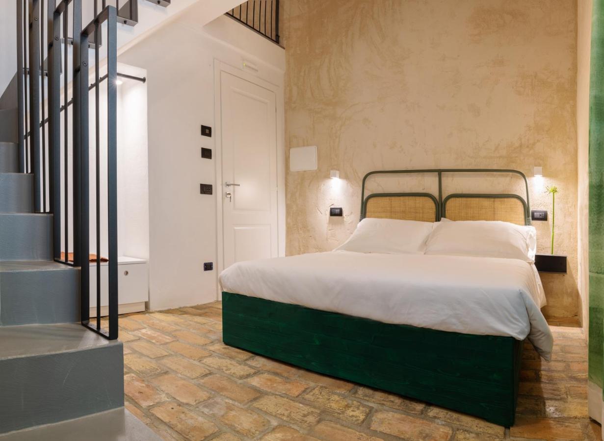 Ognissanti Guesthouse & Suites Fermo Esterno foto